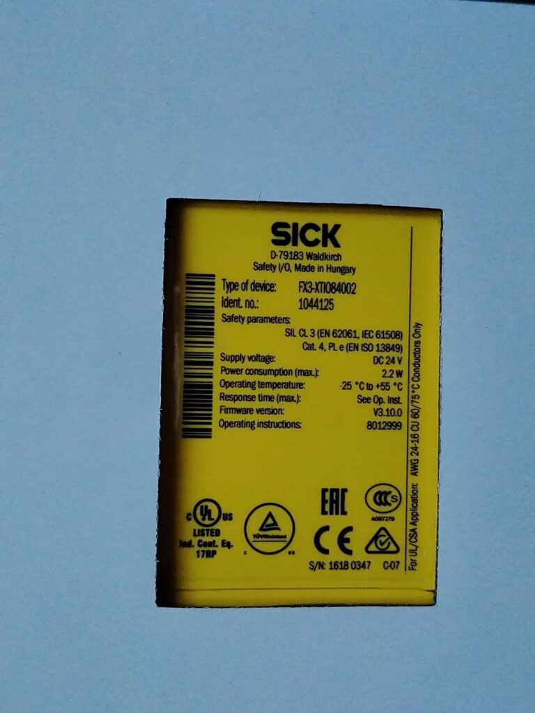 FX3-XTI084002